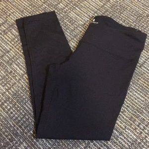 Black yoga Leggings
